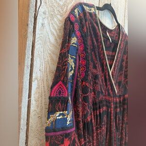 We The Free Black and Red Patterned DRESS!!